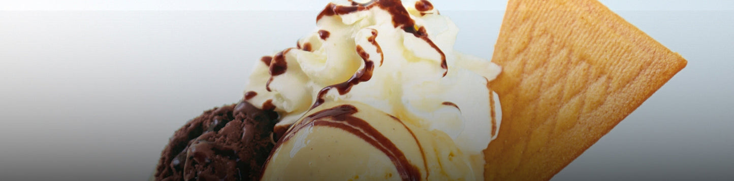 Cigarettes et éventails